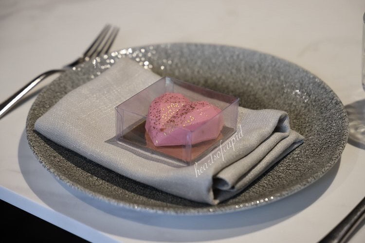 Tips For Decorating Your Table With Chocolate Hearts