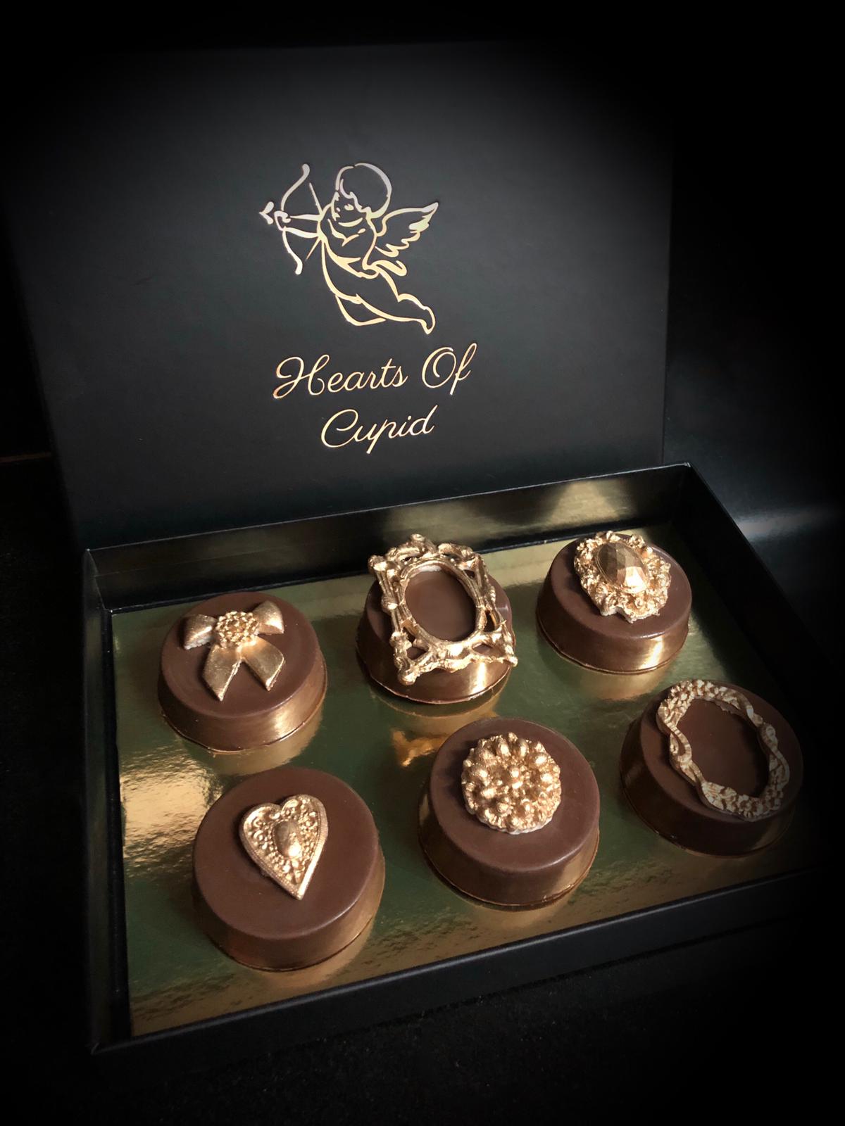 Luxury Chocolate Covered Oreos (Box of 12)