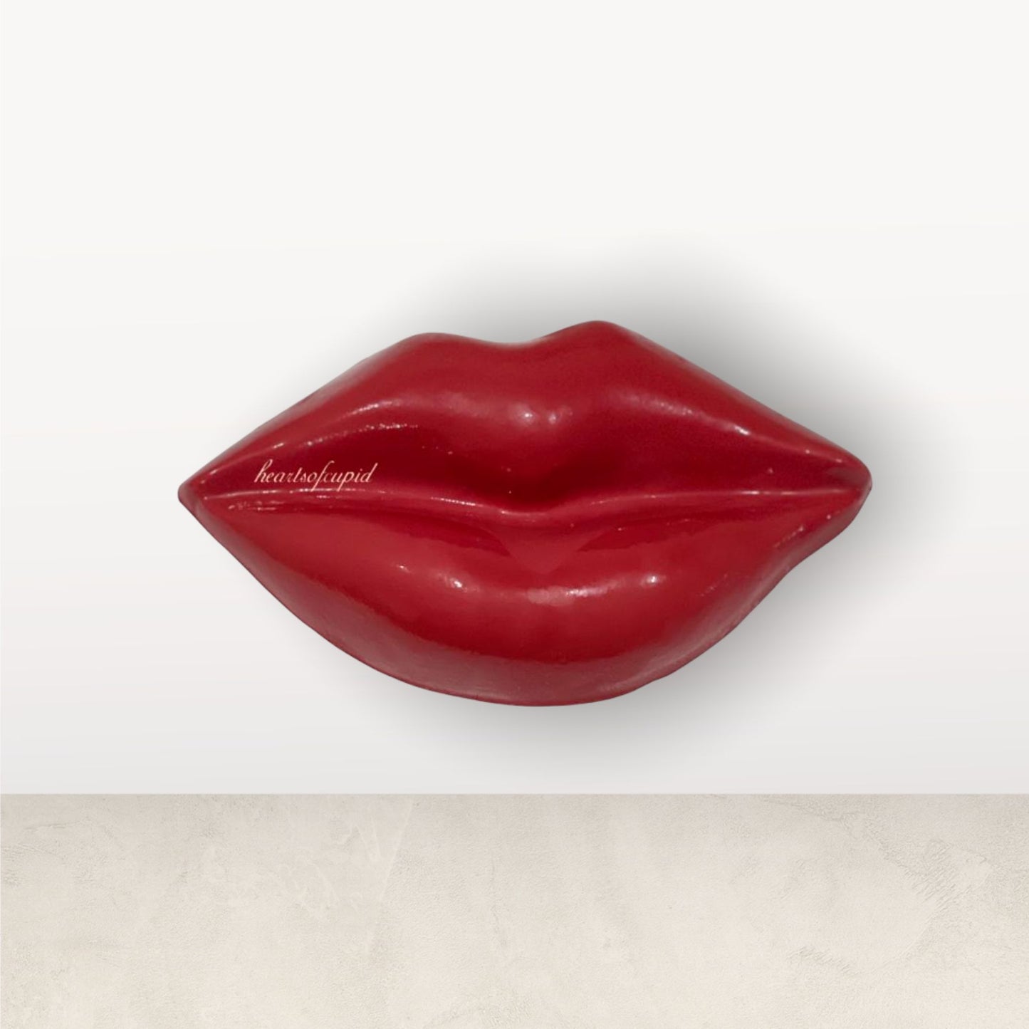 KISS KISS