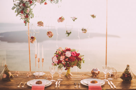 Top 5 Tips for Creating the Ideal Party Table